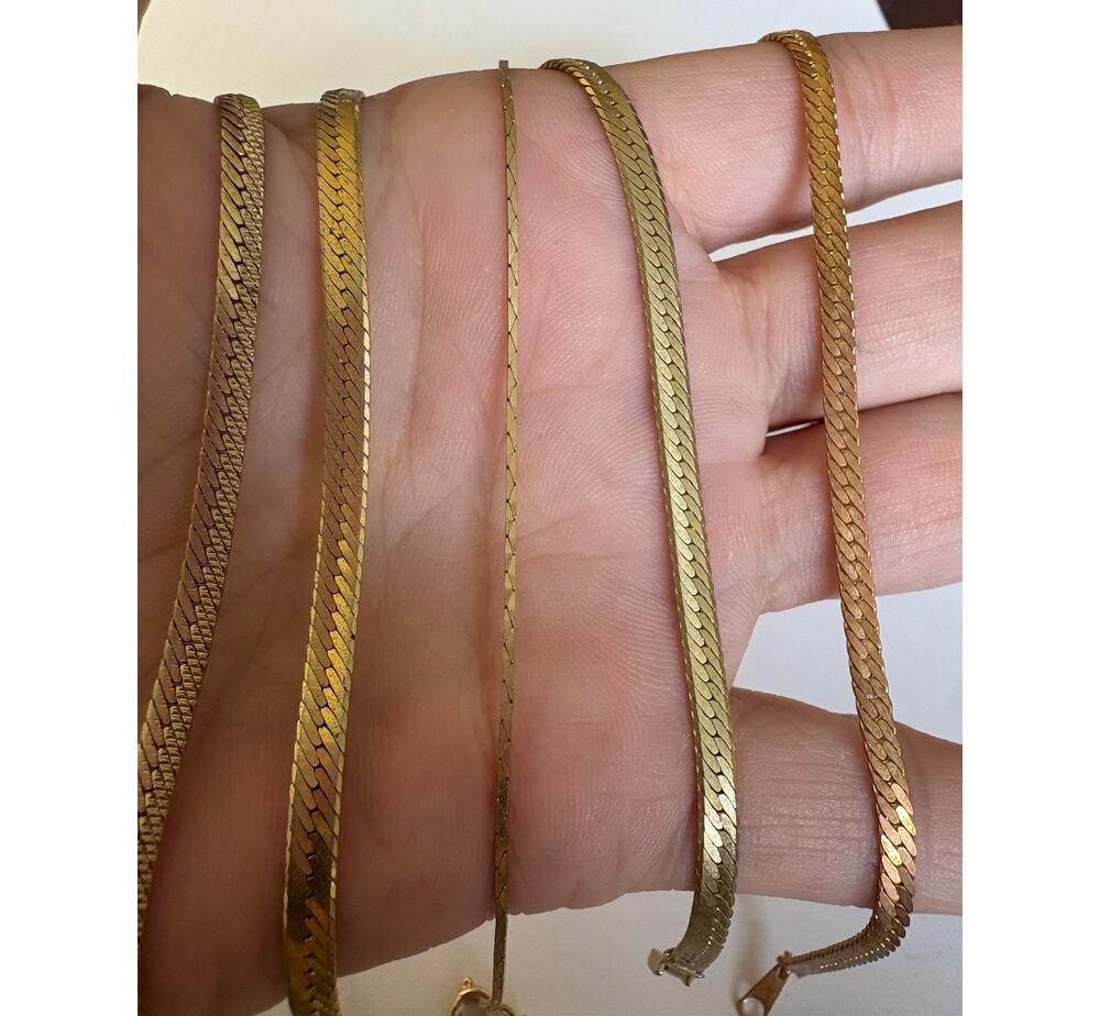 Vintage Gold Tone Herringbone Chain Bracelet Lot of 5 – American Showcase – 7”